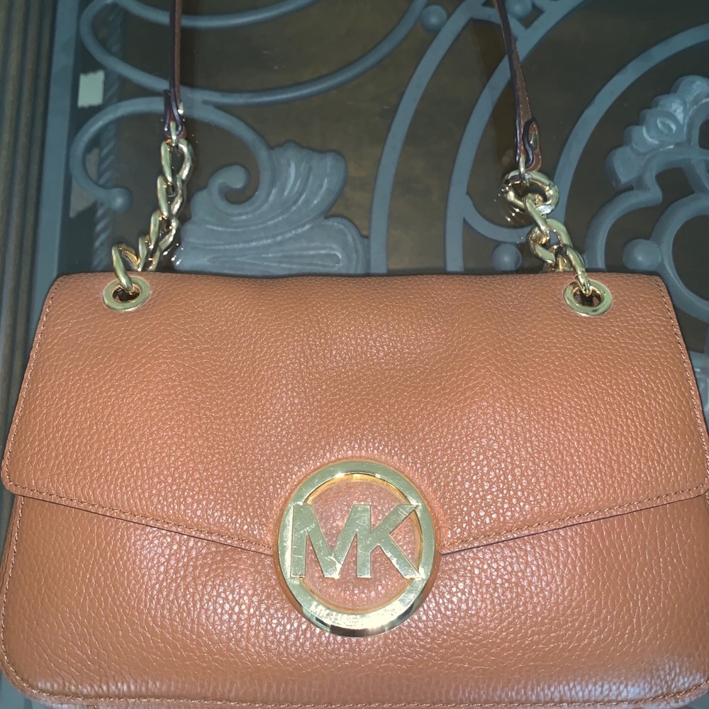 Michael Kors Fulton Small Leather Shoulder Tote